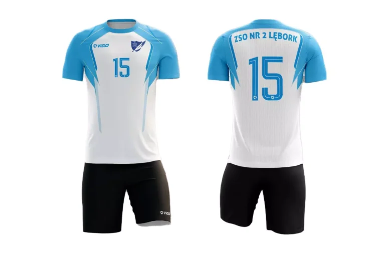 Strój siatkarski męski Scout dla zawodnika ZSO nr 2 w Lęborku w kolorze biało-błękitnym