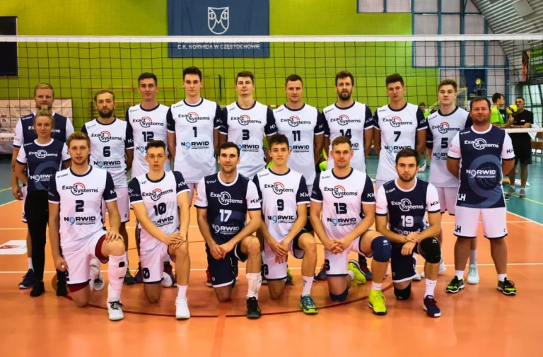Męskie stroje siatkarskie dla KS Norwid Częstochowa