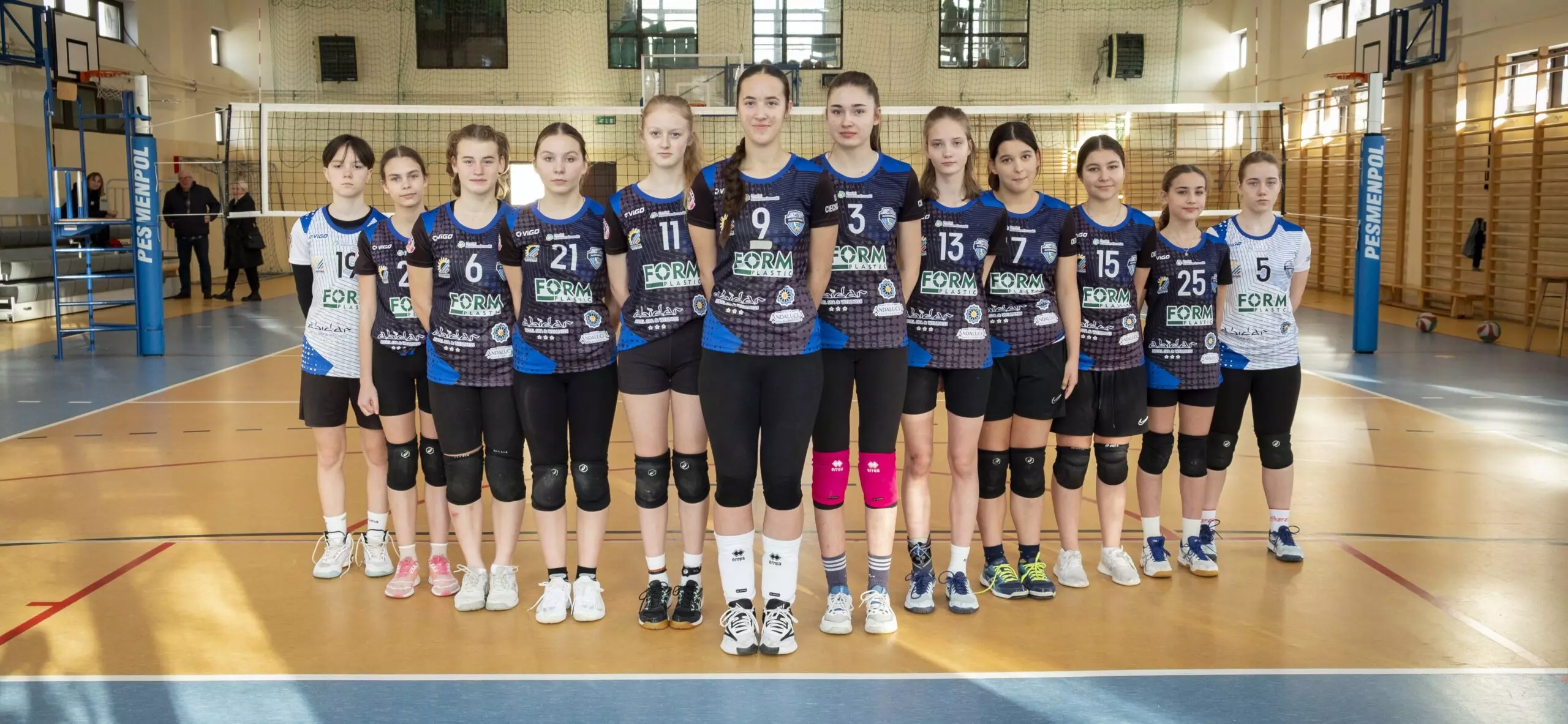 Stroje siatkarskiej drużyny SKS Aleksandria Ciechocinek